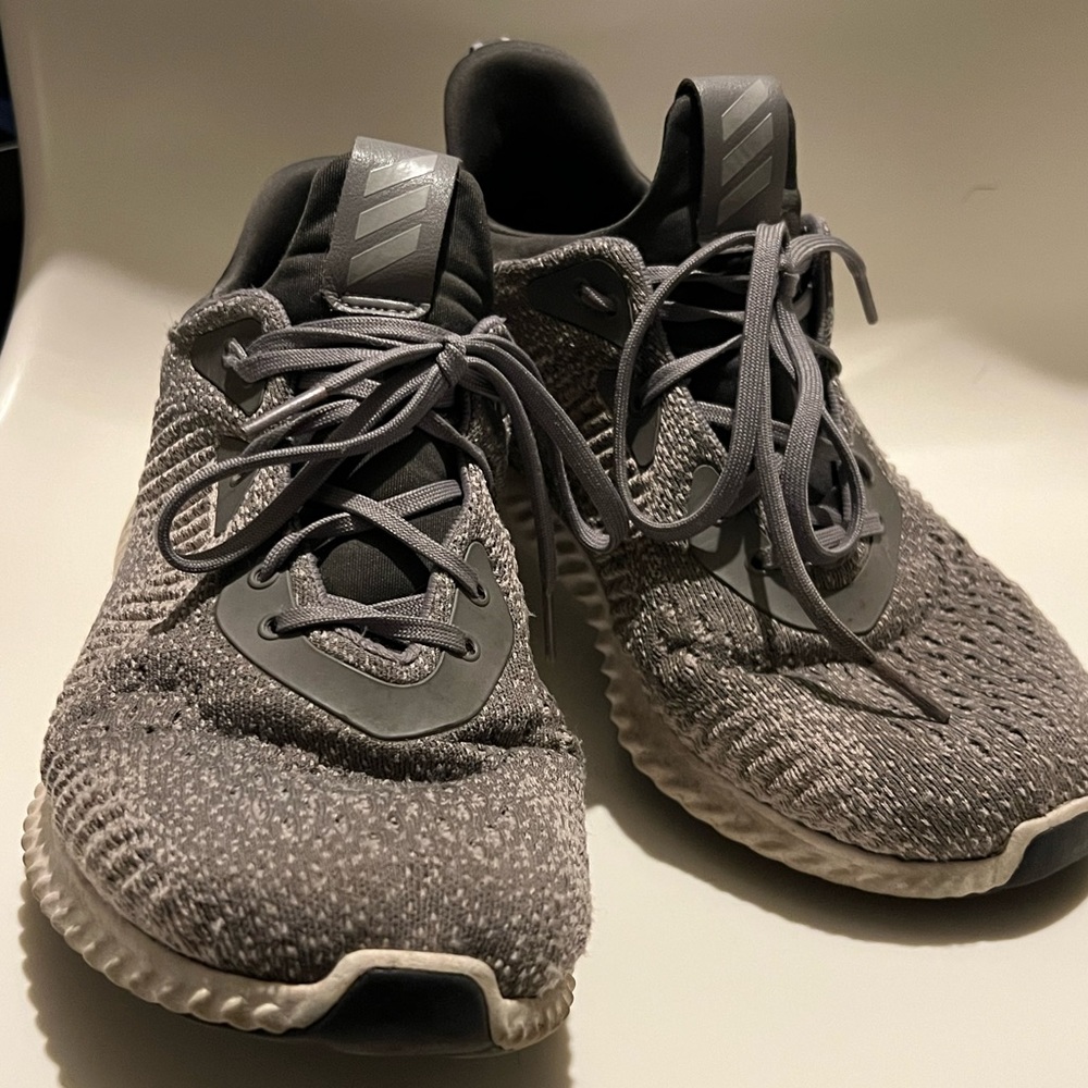 Adidas Alphabounce